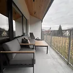 アパート Goralove シュチルク